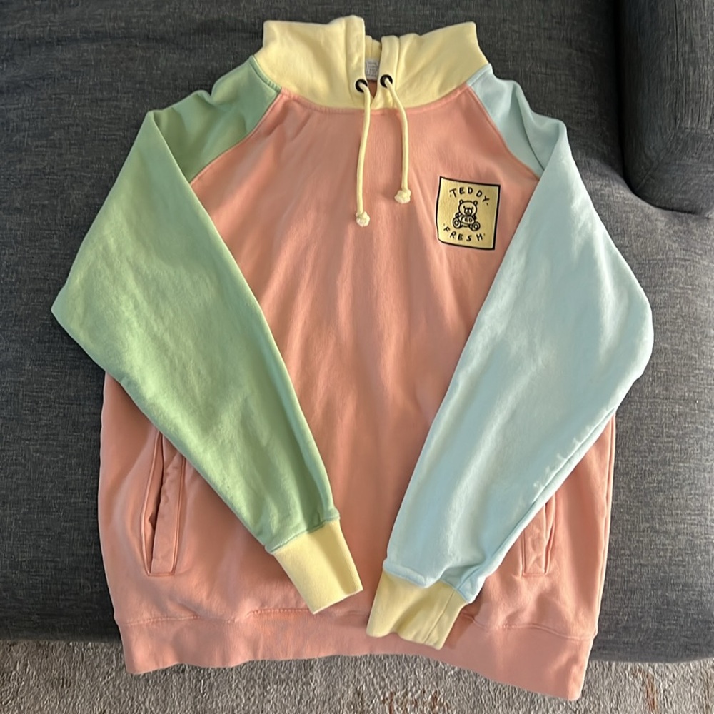 Teddy Fresh Pastel Sweatshirt
